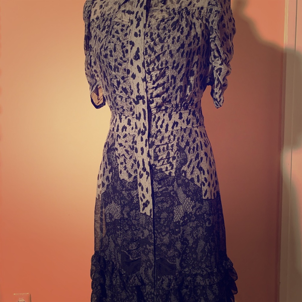 Beautiful, feminine cocktail dress. XS